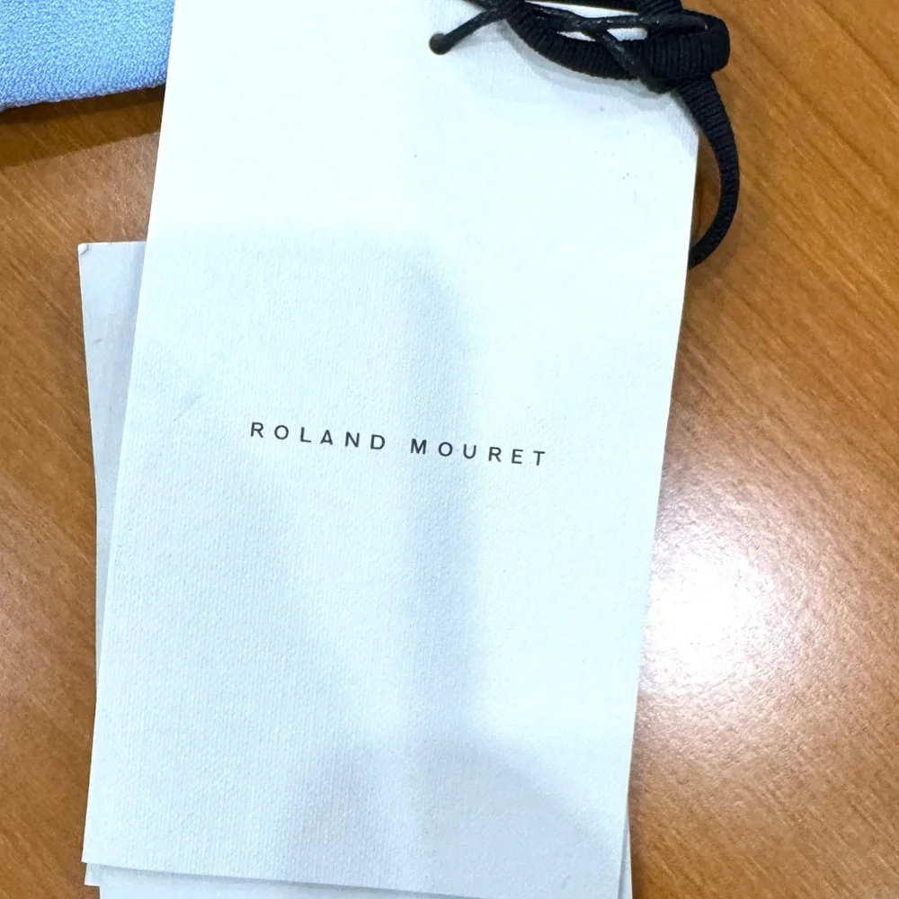 Roland Mouret elegant light